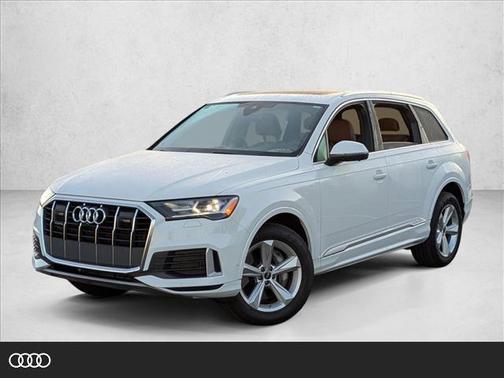Carrara White 2023 Audi Q7 45 Premium