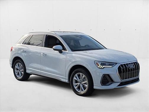 2025 Audi Q3 45 S line Premium Plus