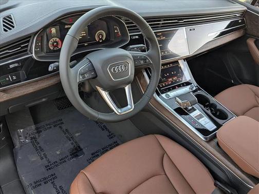 2026 Audi Q7 55 Premium Plus