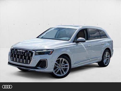 2025 Audi Q7 55 Premium Plus