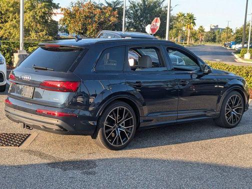 2023 Audi Q7 55 Prestige