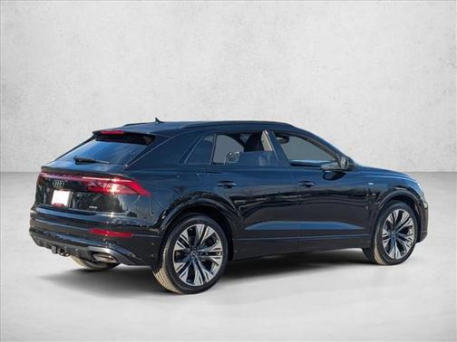 2026 Audi Q8 55 Premium Plus