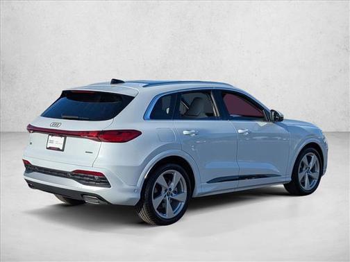 2025 Audi Q5 Prestige TFSI quattro S tronic