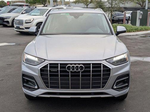 2023 Audi Q5 40 Premium