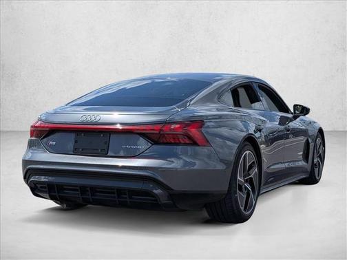 Daytona Gray Pearl Effect 2023 Audi RS e-tron GT quattro