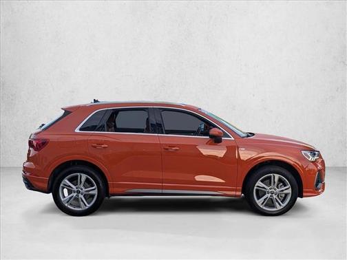 2024 Audi Q3 45 S line Premium Plus