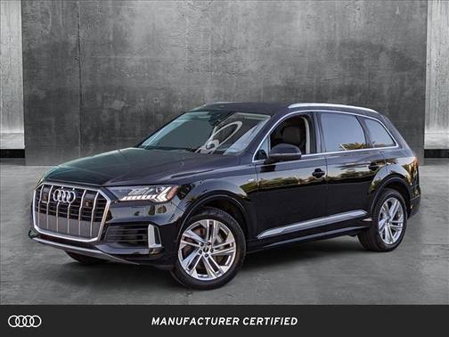 2024 Audi Q7 55 Premium Plus