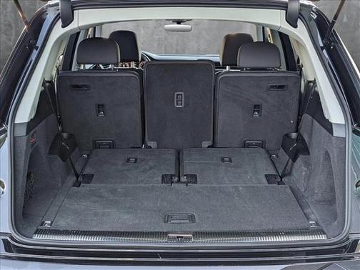 2024 Audi Q7 55 Premium Plus