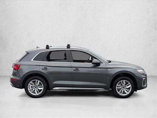 2022 Audi Q5 45 S line Premium