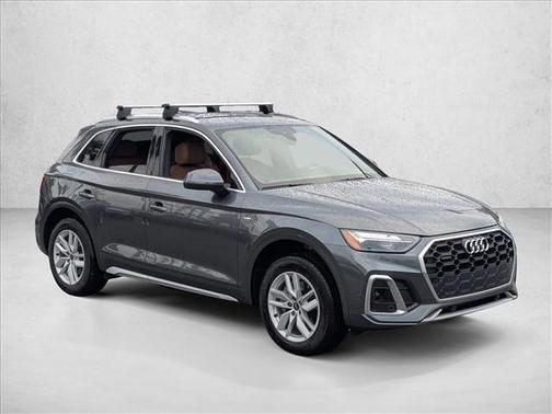 2022 Audi Q5 45 S line Premium