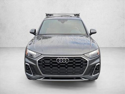 2022 Audi Q5 45 S line Premium