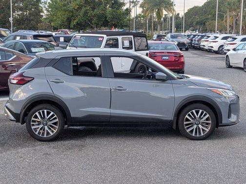 2024 Nissan Kicks SV