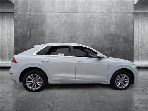 2019 Audi Q8 3.0T Premium Plus