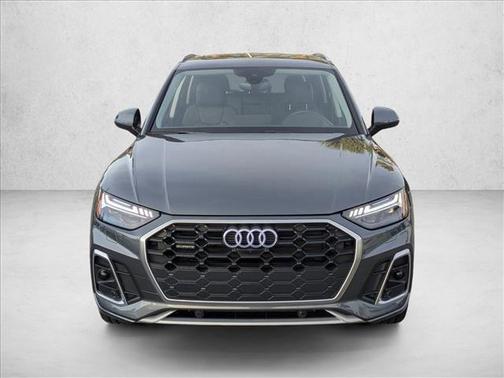 2023 Audi Q5 45 S line Prestige