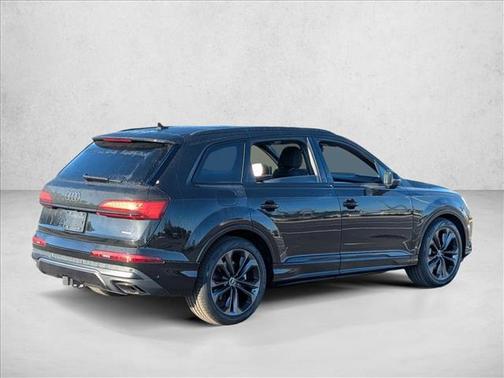 2026 Audi Q7 55 Premium Plus