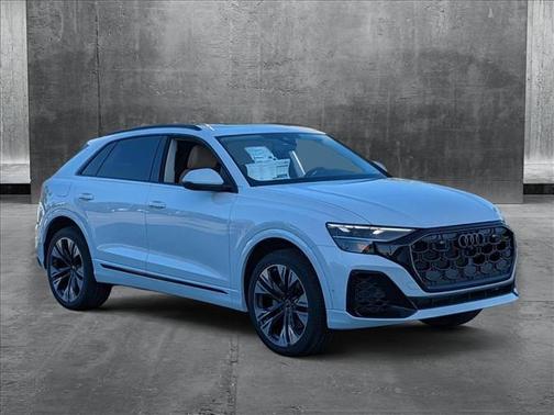 2025 Audi Q8 55 Premium Plus