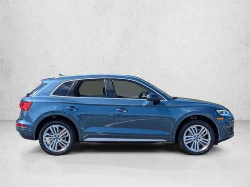 Utopia Blue Metallic 2018 Audi Q5 2.0T Tech Premium