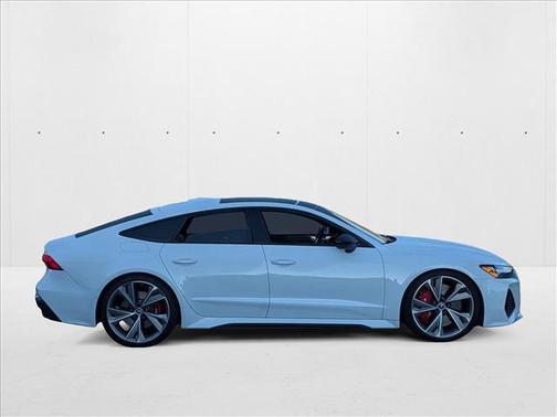2021 Audi RS 7 4.0T