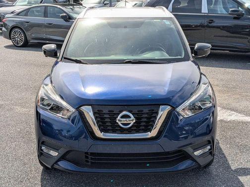 2018 Nissan Kicks SR