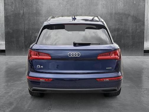 2020 Audi Q5 45 Premium Plus