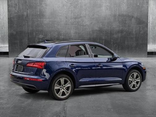 2020 Audi Q5 45 Premium Plus