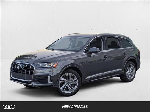 2020 Audi Q7 45 Premium Plus