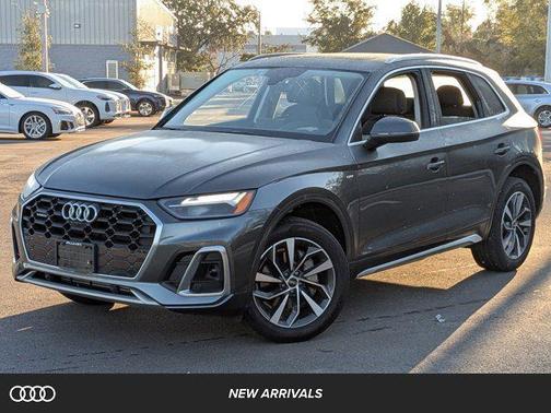 2023 Audi Q5 45 S line Premium Plus