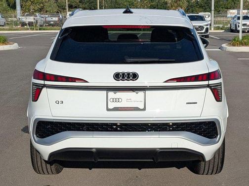 Arkona White 2026 Audi Q3 TFSI quattro S tronic
