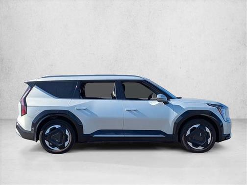 2024 Kia EV9 Land