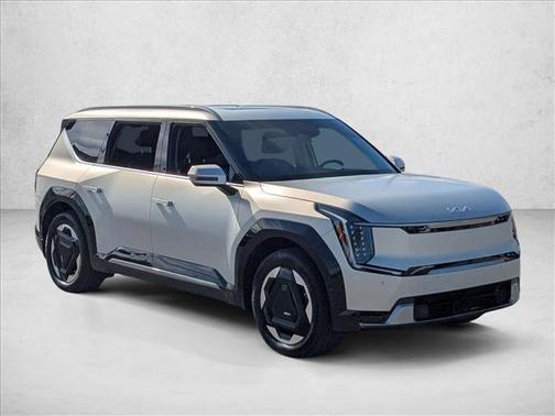2024 Kia EV9 Land