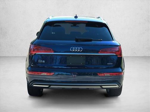 2021 Audi Q5 45 Premium Plus