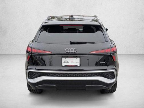 Mythos Black Metallic 2026 Audi Q3 S line