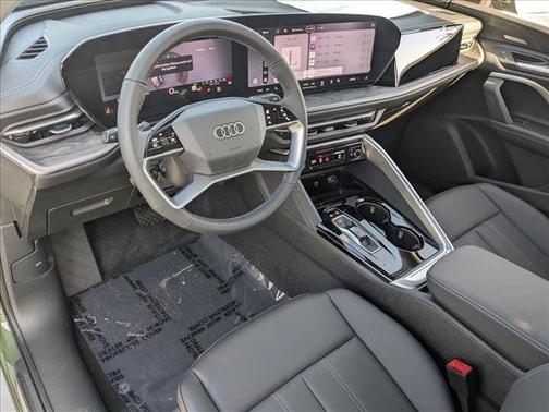 District Green Metallic 2026 Audi Q5 Premium Plus TFSI quattro S tronic
