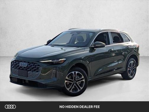District Green Metallic 2026 Audi Q5 Premium Plus TFSI quattro S tronic