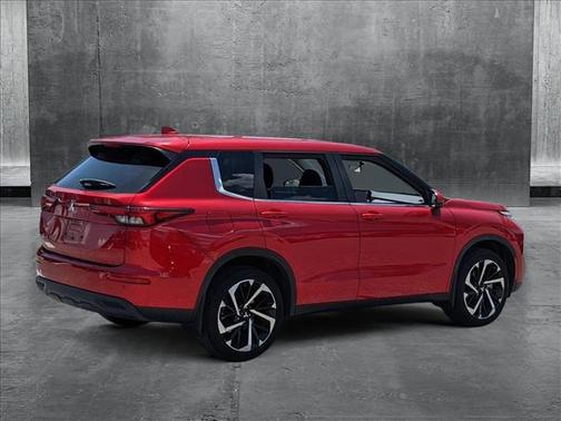 2022 Mitsubishi Outlander ES 2.5 2WD