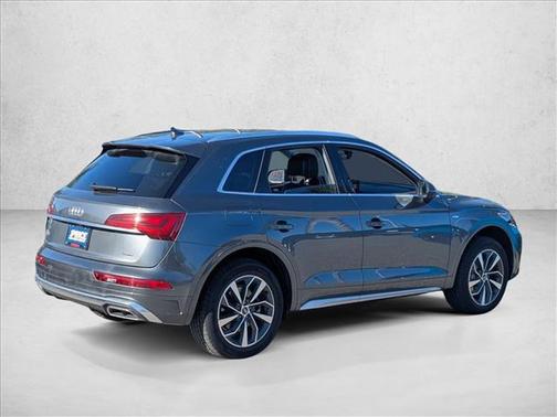2023 Audi Q5 45 S line Premium Plus