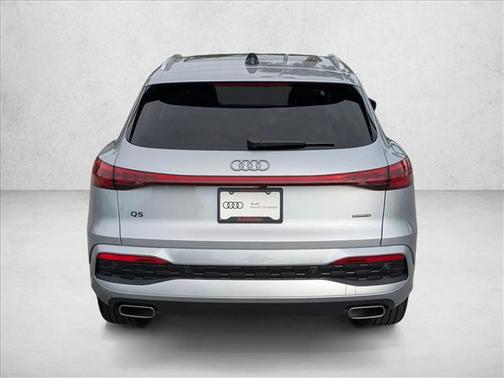 Florett Silver Metallic 2026 Audi Q5 Premium TFSI quattro S tronic