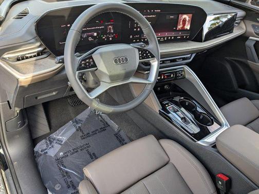 2025 Audi Q5 Premium Plus