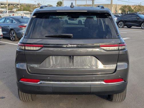 2022 Jeep Grand Cherokee Limited