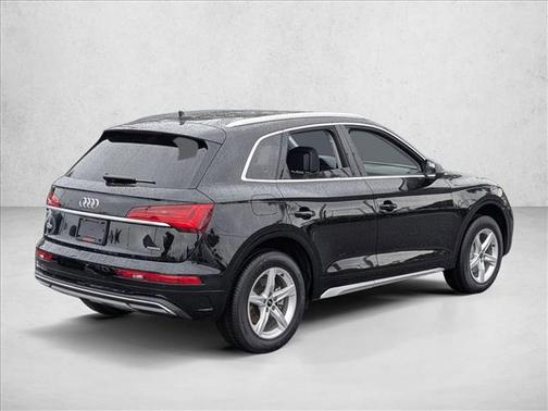 2023 Audi Q5 40 Premium