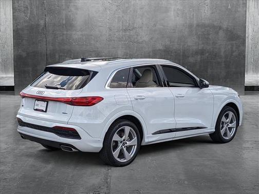 2025 Audi Q5 Prestige