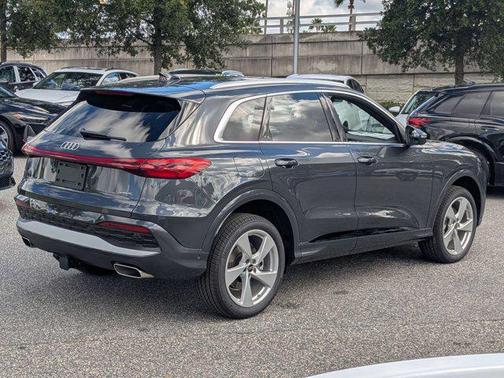 2025 Audi Q5 Premium Plus