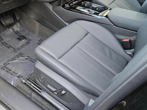 2025 Audi Q6 e-tron Premium