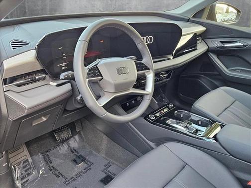 2025 Audi Q6 e-tron Premium