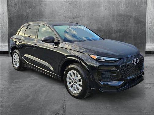 2025 Audi Q6 e-tron Premium