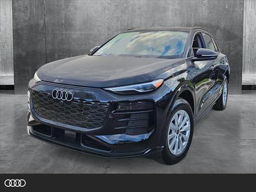 2025 Audi Q6 e-tron Premium