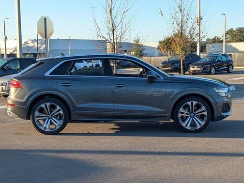 2021 Audi Q8 55 Prestige