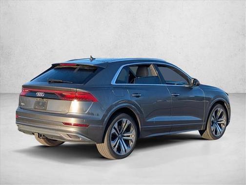 2021 Audi Q8 55 Prestige