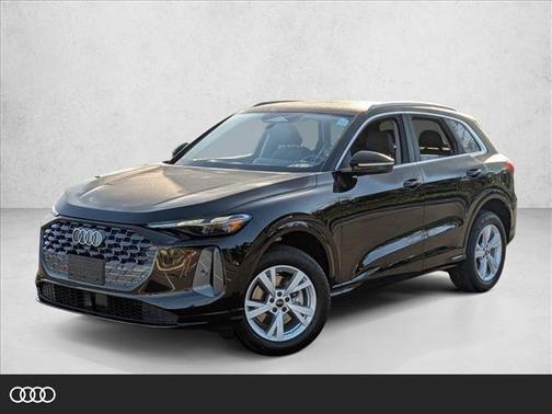 Mythos Black Metallic 2026 Audi Q5 Premium TFSI quattro S tronic