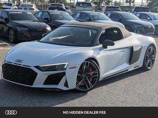 Suzuka Gray Metallic 2020 Audi R8 V10 performance quattro S tronic